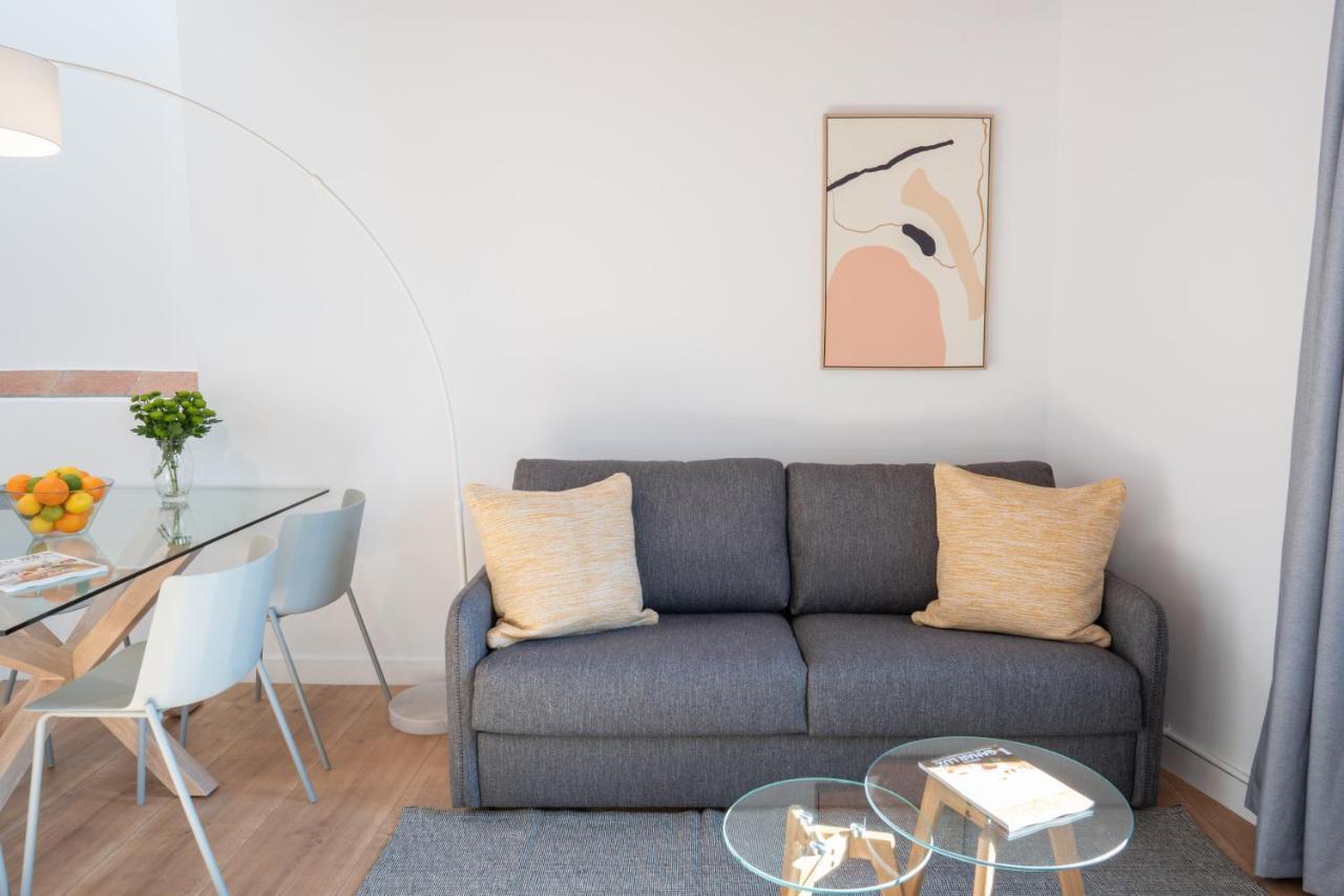 Feelathome Stadium Apartments Οσπιταλέτ ντε Λιοβρεγάτ Εξωτερικό φωτογραφία