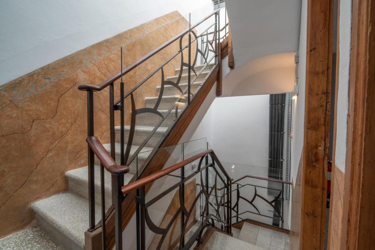 Feelathome Stadium Apartments Οσπιταλέτ ντε Λιοβρεγάτ Εξωτερικό φωτογραφία